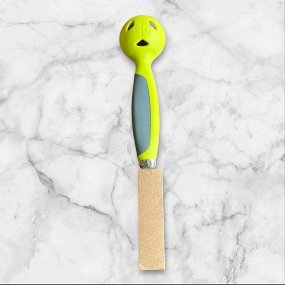 Pampered Chef Avocado Tool - Picture 2 of 4